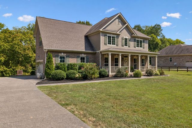 1394 Theta Pike, Columbia, TN 38401