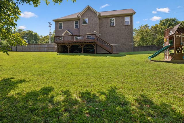 1394 Theta Pike, Columbia, TN 38401