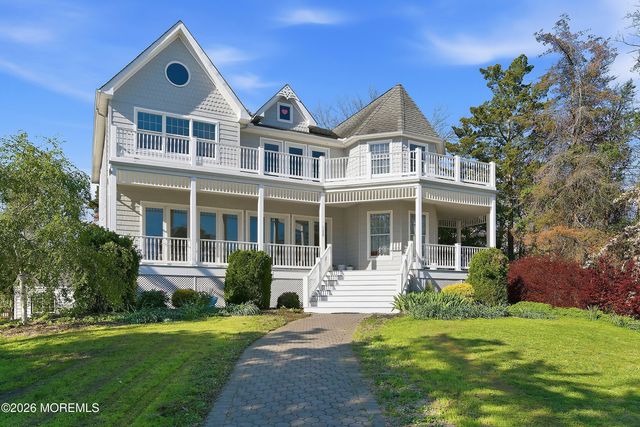 159 Harbor Inn Road, Bayville, NJ 08721