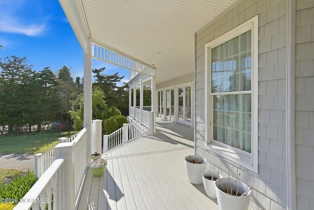 159 Harbor Inn Road, Bayville, NJ 08721