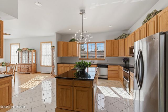 159 Harbor Inn Road, Bayville, NJ 08721