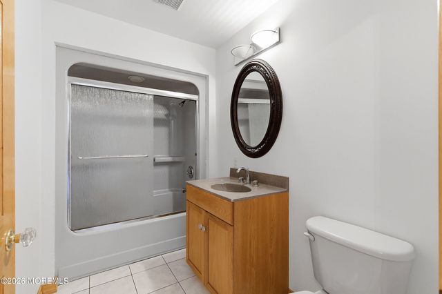 159 Harbor Inn Road, Bayville, NJ 08721