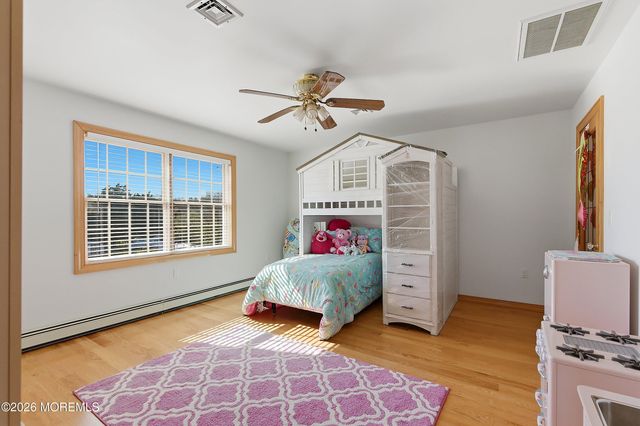 159 Harbor Inn Road, Bayville, NJ 08721