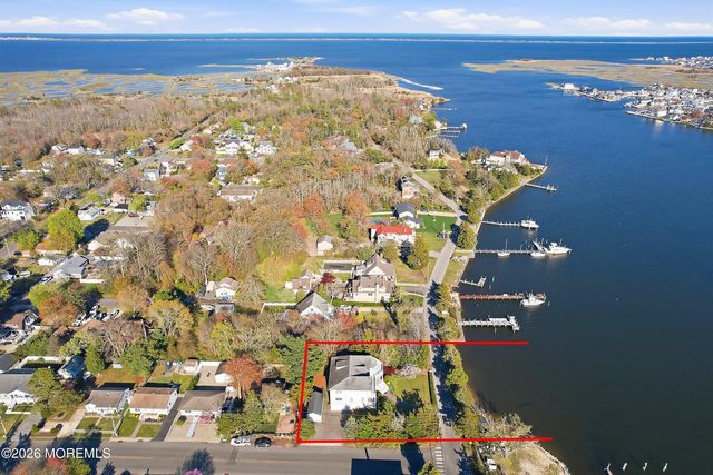 159 Harbor Inn Road, Bayville, NJ 08721