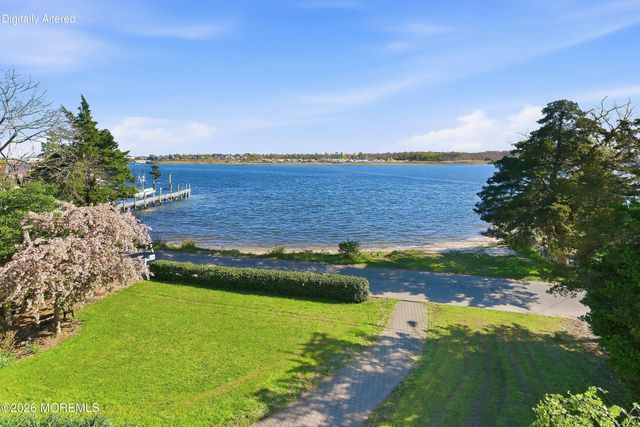 159 Harbor Inn Road, Bayville, NJ 08721