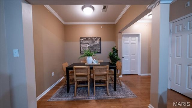 1251 Strassner Drive 2205, Brentwood, MO 63144