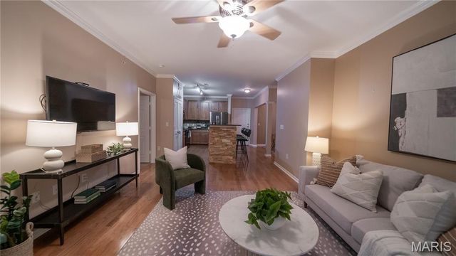 1251 Strassner Drive 2205, Brentwood, MO 63144