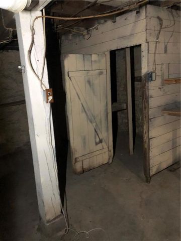 6227 Forest Avenue, Kansas City, MO 64110