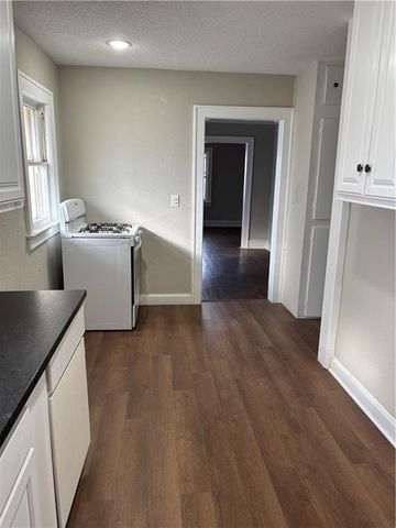 6227 Forest Avenue, Kansas City, MO 64110