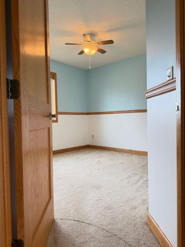 38634 Henna Circle, North Branch, MN 55056