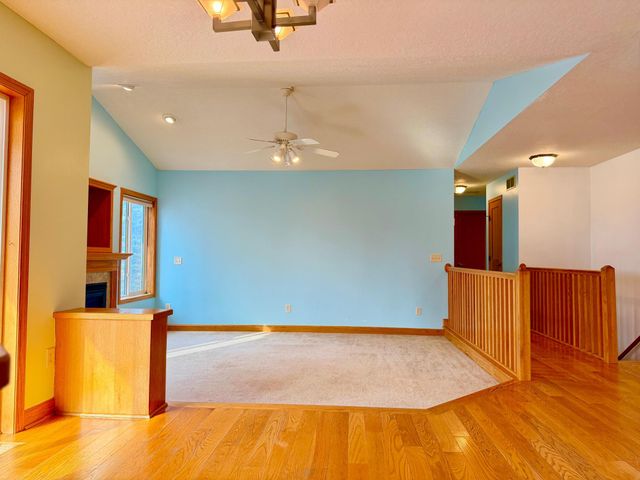 38634 Henna Circle, North Branch, MN 55056