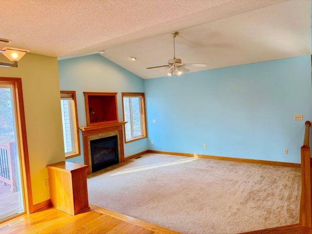 38634 Henna Circle, North Branch, MN 55056
