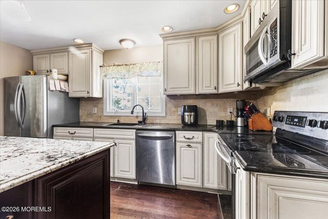 6 Rising Sun Tavern Road, Millstone, NJ 08510