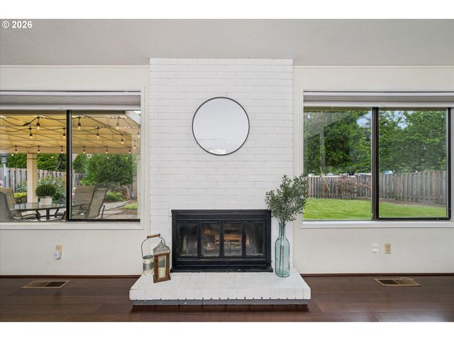 2775 ELYSIUM Ave, Eugene, OR 97401