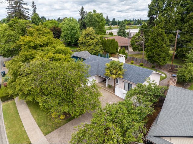 2775 ELYSIUM Ave, Eugene, OR 97401