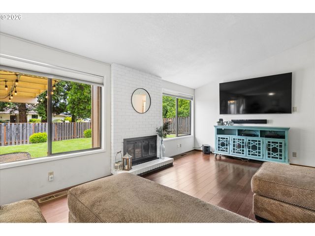 2775 ELYSIUM Ave, Eugene, OR 97401