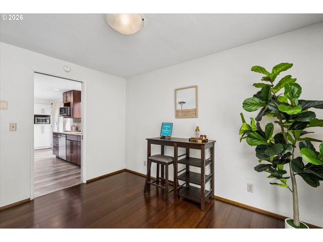 2775 ELYSIUM Ave, Eugene, OR 97401