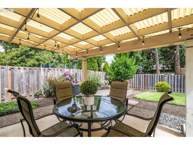 2775 ELYSIUM Ave, Eugene, OR 97401