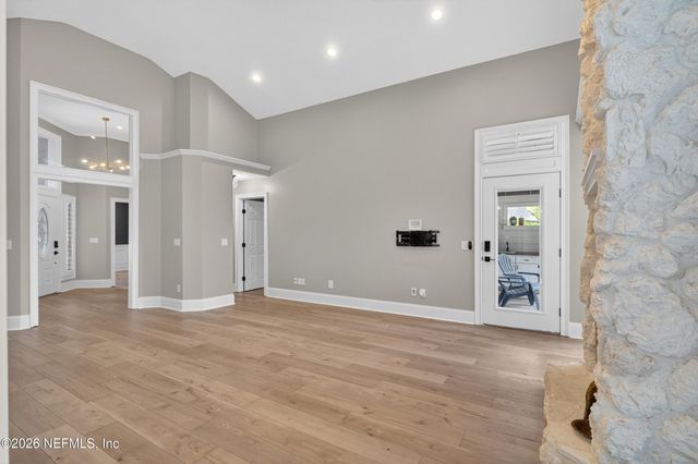 1754 LORD BYRON Lane, Jacksonville, FL 32223