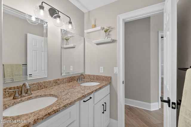 1754 LORD BYRON Lane, Jacksonville, FL 32223