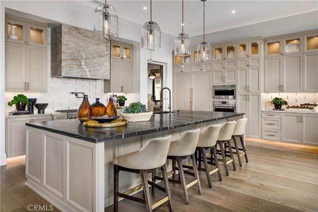 520 SAHARA, Irvine, CA 92602