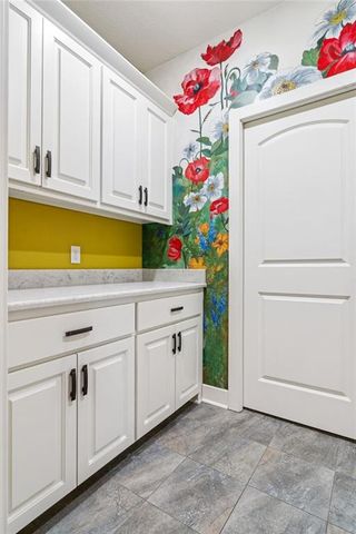 13 Timber Creek Circle, Platte City, MO 64079