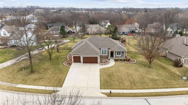 13 Timber Creek Circle, Platte City, MO 64079