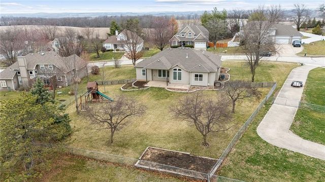 13 Timber Creek Circle, Platte City, MO 64079