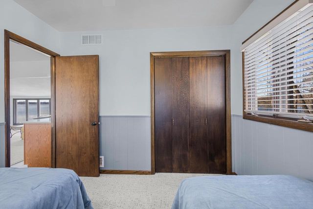 W9384 Ripley Road, Cambridge, WI 53523