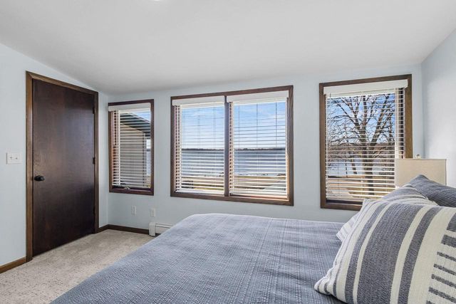 W9384 Ripley Road, Cambridge, WI 53523