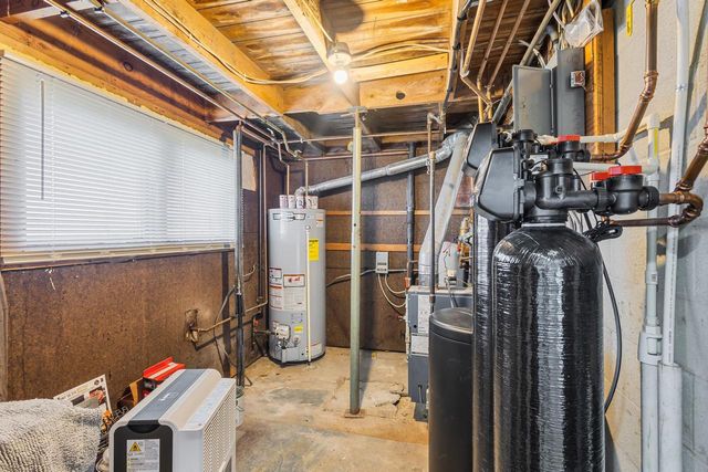 W9384 Ripley Road, Cambridge, WI 53523