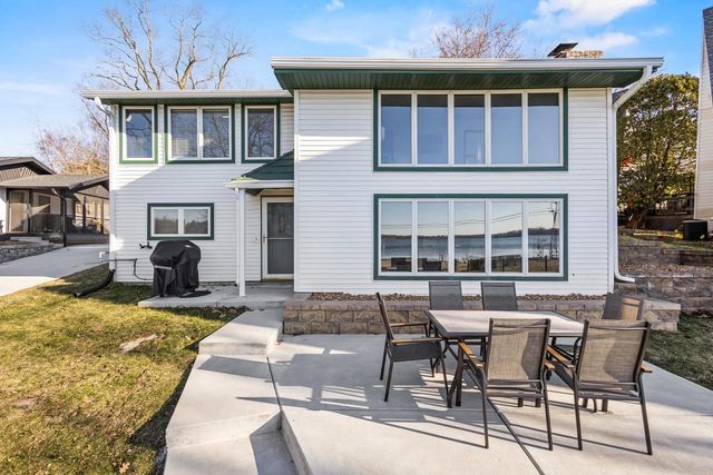 W9384 Ripley Road, Cambridge, WI 53523