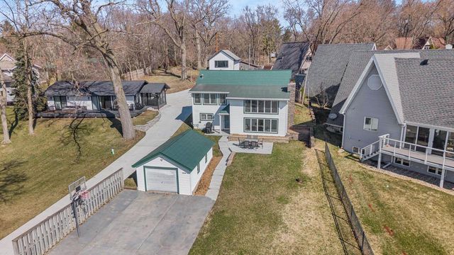 W9384 Ripley Road, Cambridge, WI 53523