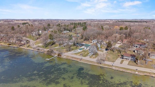 W9384 Ripley Road, Cambridge, WI 53523