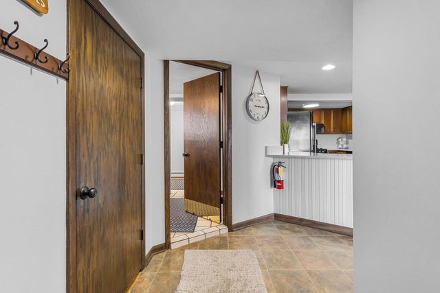 W9384 Ripley Road, Cambridge, WI 53523