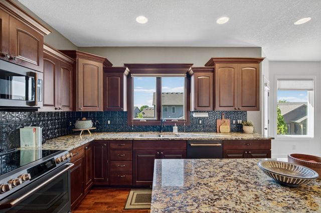 14308 Hickory Drive, Urbandale, IA 50323