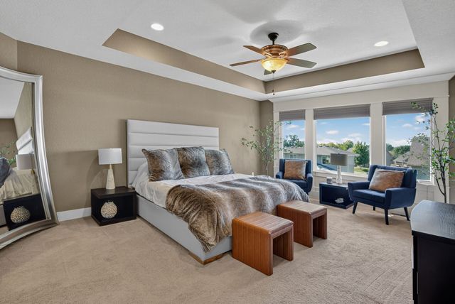 14308 Hickory Drive, Urbandale, IA 50323