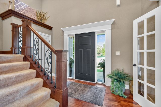 14308 Hickory Drive, Urbandale, IA 50323