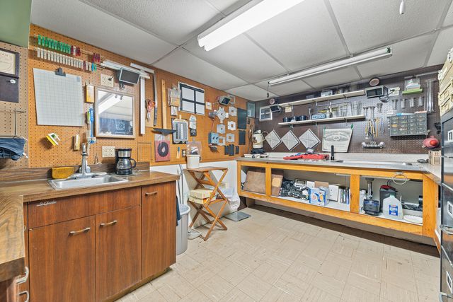 1129 Osterman Avenue, Deerfield, IL 60015