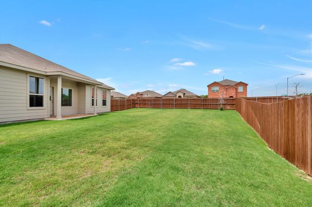 9752 New Bern Drive, Fort Worth, TX 76108
