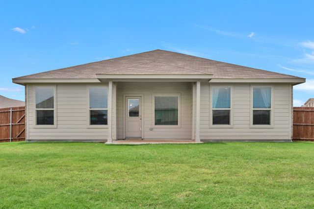9752 New Bern Drive, Fort Worth, TX 76108