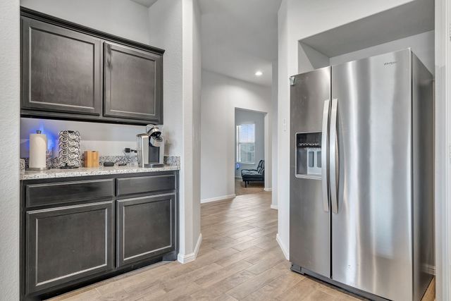 9752 New Bern Drive, Fort Worth, TX 76108