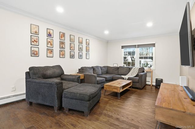 13 Jane Street, Poughkeepsie, NY 12603