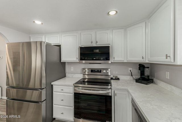 50019 N 23RD Avenue, New River, AZ 85087