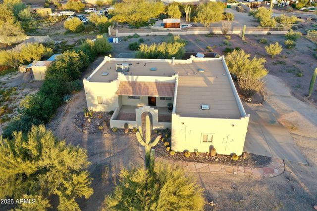50019 N 23RD Avenue, New River, AZ 85087
