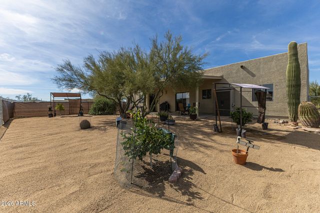 50019 N 23RD Avenue, New River, AZ 85087