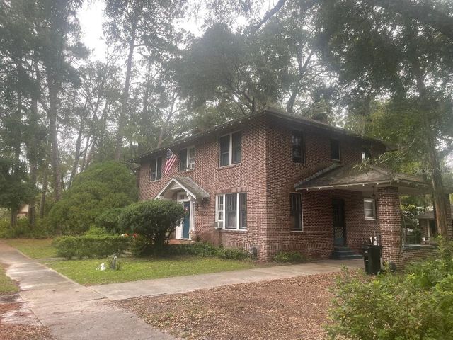 635 NE 9TH AVENUE, Gainesville, FL 32601