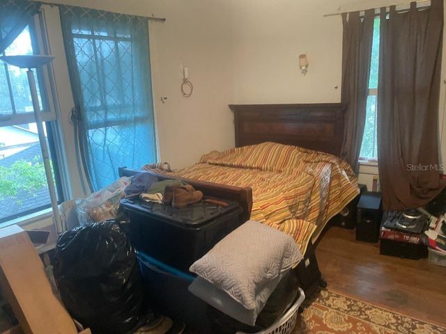 635 NE 9TH AVENUE, Gainesville, FL 32601