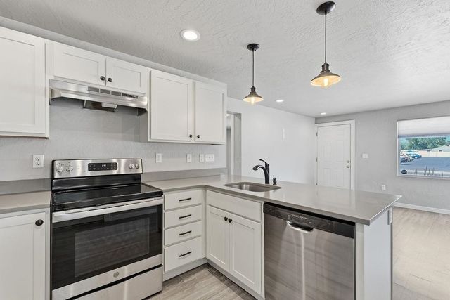 2603 W Rowan Ave, Spokane, WA 99205