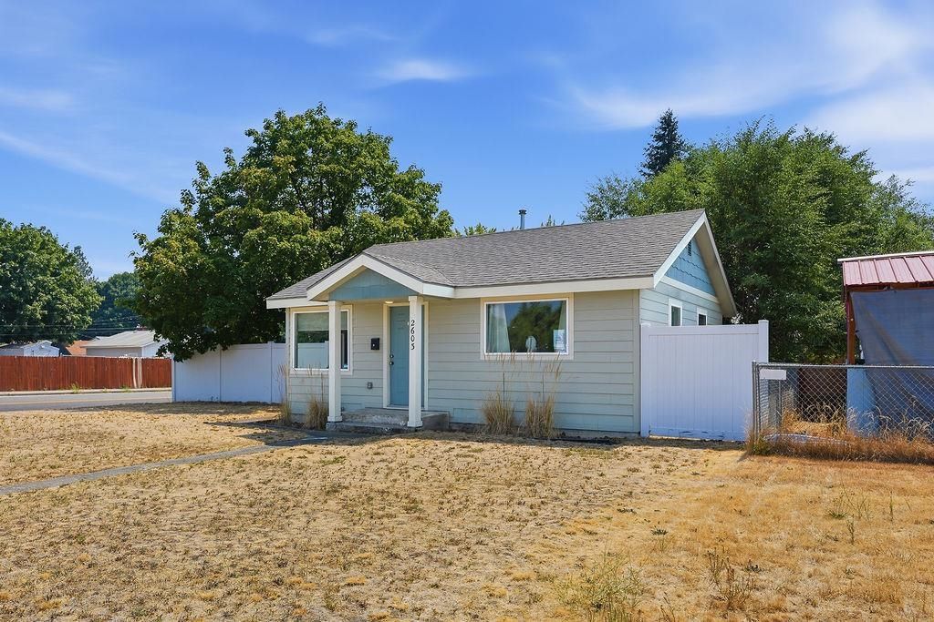 2603 W Rowan Ave, Spokane, WA 99205 photo 2